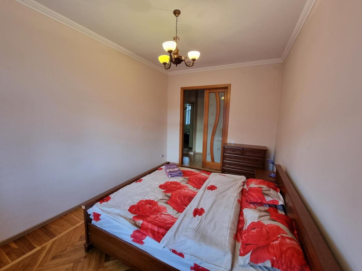 Stefan Cel Mare Boulevard Ultracentral Apartments In The Center Chisinau Exterior foto