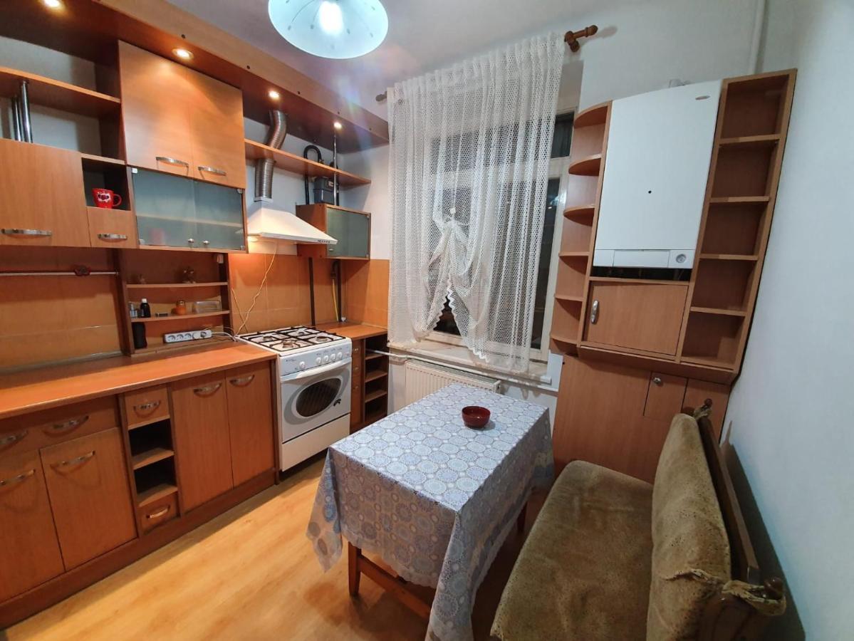 Stefan Cel Mare Boulevard Ultracentral Apartments In The Center Chisinau Exterior foto